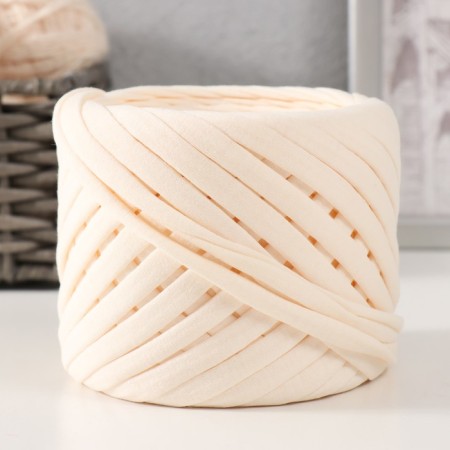 Facial knitwear yarn 200 ± 10 g (pudding)