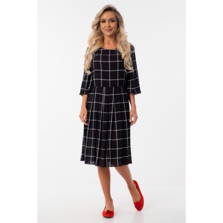 Women's dress, size 42