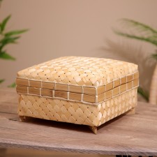 Basket with a covered lid, from bamboo 25x25x15 cm
