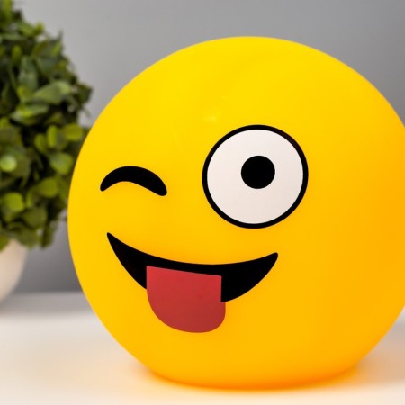 Night Smile LED from batteries 3haa yellow 14x14x18 cm Risalux-3