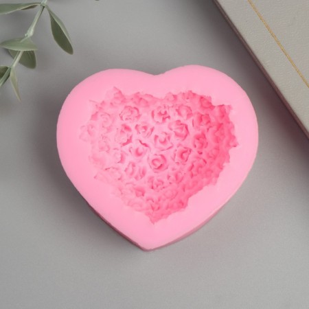 Mold Silicon "Heart from roses" 3x7.3x6.7 cm