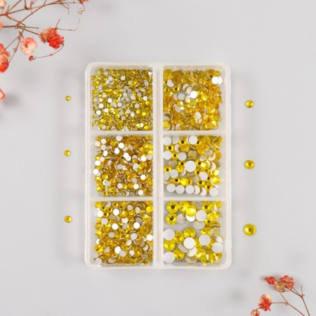 Decor for creativity Glass "Rhinest. Yellow" d = 2-4.8 mm nr 1188 pcs 6x8x1.5 cm-1