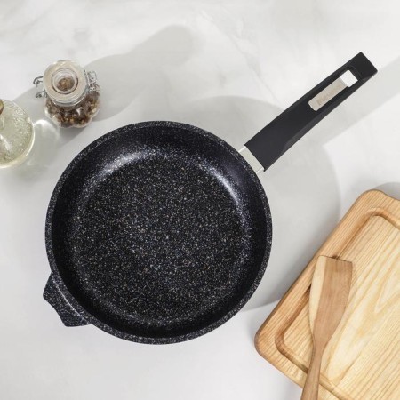Granite Star pan, d = 22 cm, plastic handle, anti -stick coating, black color-1