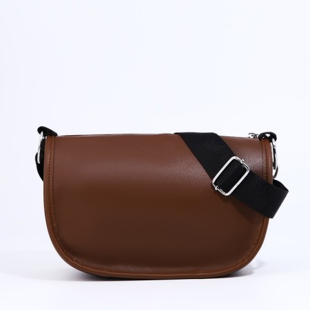 Cross-Bodi Bag on a zipper, brown color