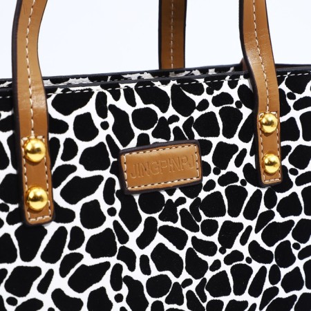 Bag Female Tout with zipper, white/black color-3
