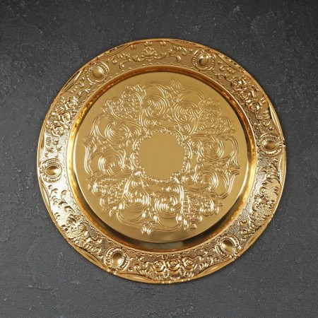 Serving set "Luxury. Gold ", 8 items: a jug 250 ml, 6 glasses, 20 ml, tray, gold color-8