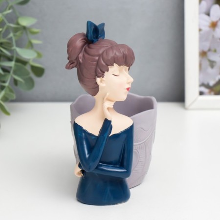 Souvenir Polystone stand "Girl with a tail - thoughtfulness" 16x8x12 cm-3