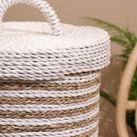 Wicker basket with a lid 27x27x35 cm-3