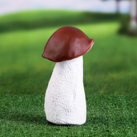 Garden figure "Mushroom Sunsin" 10x12x19cm-1