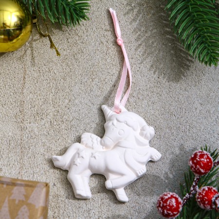 A set of Christmas tree decorations for coloring 4 pcs. "Unicorns" with a suspension, brush-7