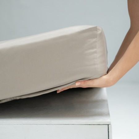 Vileshin sheet "Fergi", size 200x180x25 cm, beige-gray color