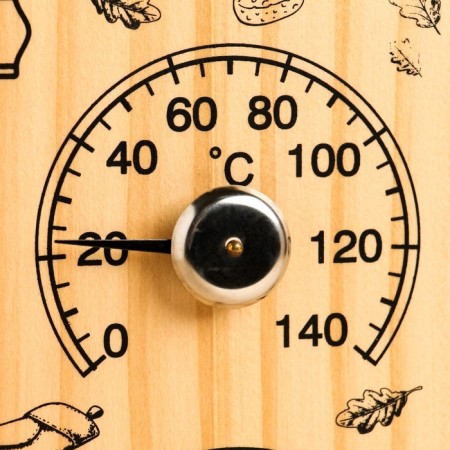 The thermometer-gigrometer "plate", wood-7