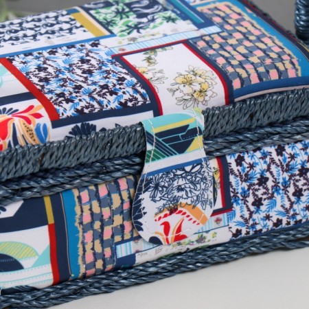 Casket for needlework "Patchwork. Blue flowers" 18x12x9.5 cm-1