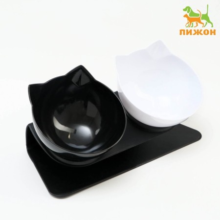 Plastic bowls on a black stand 27.5 x 14 x 15 cm black/white