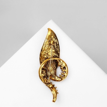 Brooch "Leaf" curved, color blue-gold in black gold-1