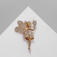 Brooch 