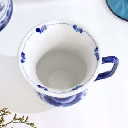 Mug "Egoist", author. Seliverstova G.I., 11x9x9 cm, 280 ml, 1 variety, gzhel