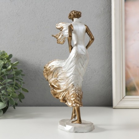 Polystone souvenir "Girl with a scarf. Wind" for bronze 12.5x8.5x25 cm-2