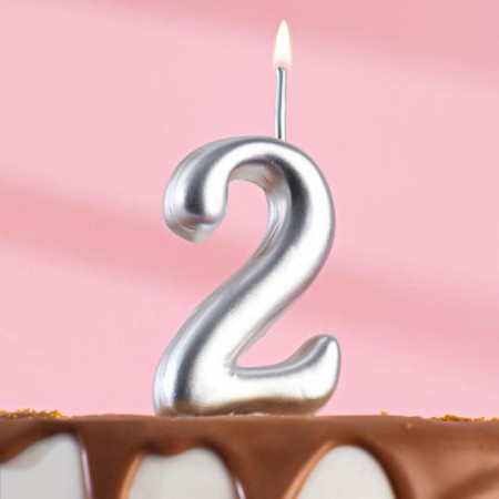 Candle for the cake number "Silver", 5.5 cm, number "2"