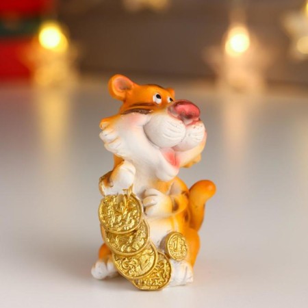 Souvenir Polystone "Tiger with coins/horseshoe" mix 6.7x4x5 cm-1
