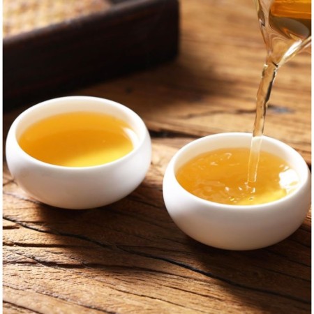 Chinese sustained green tea "Shen Puer. Bulang Shan", 250 g, 2018, Yunnan, brick-2