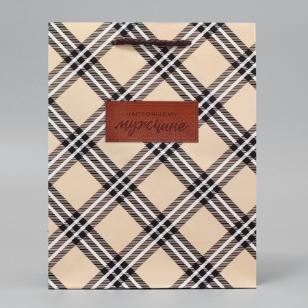 Gift Package Laminated, packaging, “Real man”, MS, 23 x 18 x 8 cm-2