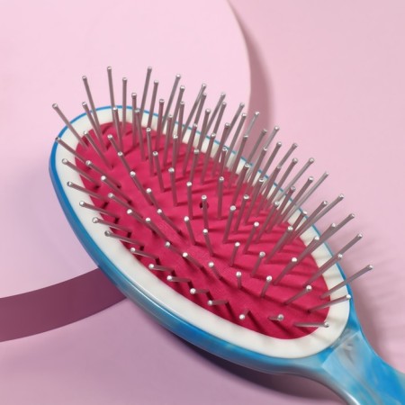 The comb is massage, in gift packaging, 5 × 19 cm, color mix-3