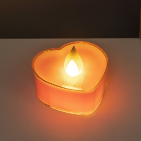 Nightmare "Candle Heart" LED 0.5W from 3XAG10 batteries pink 5x5x4 cm Risalux-1