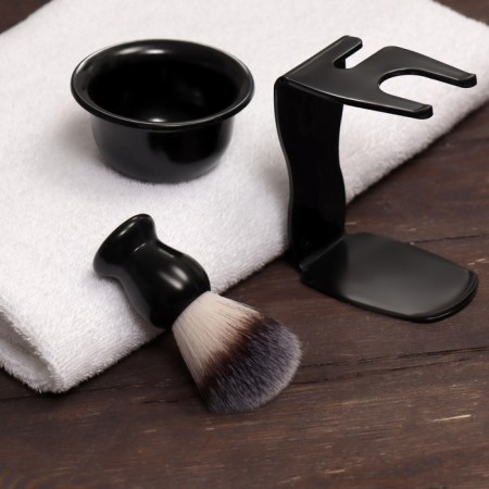 Set for shaving "Premium shave", 3 items, gift packaging, black color-5