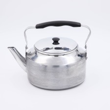 Polished kettle, 3 l