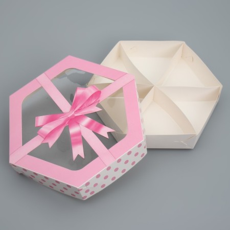 Confectionery box, packaging "Bant", 23 x 23x 4 cm-1