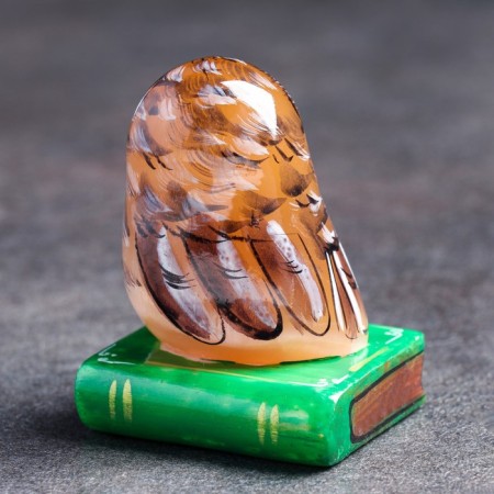 Souvenir "Owl on the book", Selenite-2