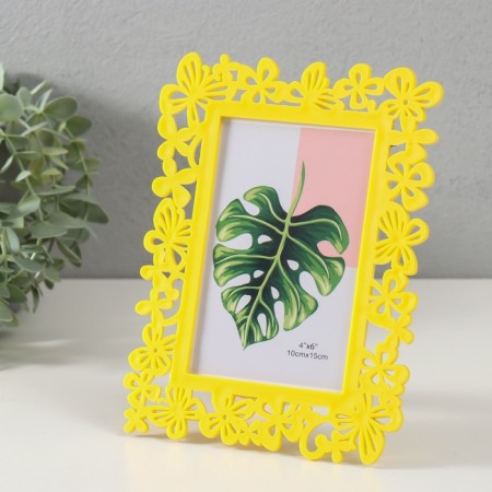 Photo frame plastic 10x15 cm "butterflies" yellow 20.5x15.5 cm-1
