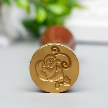 Printing for wax with a wooden handle "Bun Rose" 9x2.5x2.5 cm-1