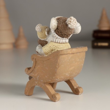 Polystone souvenir "Cozy evening mice behind the book" 8x5.5x10 cm-2