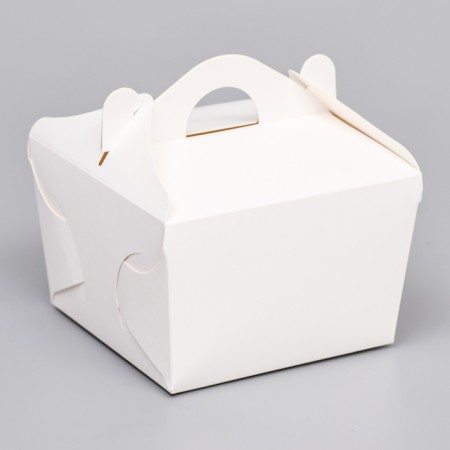 Confectionery packaging under the gento cake, white, 12 x 12 x 8.5 cm