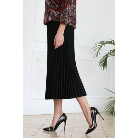 Women's skirt, size 42, black color-3