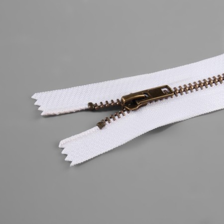 Metal zipper, No. 4, non -proceeding, castle machine, 14 cm, white/antique color-1