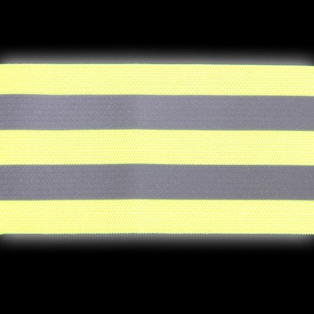 The bandage is a chopped reflective, elastic, on Velcro, 35 × 4.8 cm-2