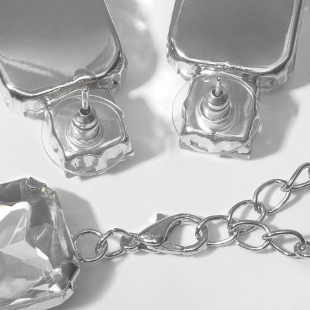 Set 2 objects: earrings, necklace “jewel” squares, white color in silver, 32 cm-1