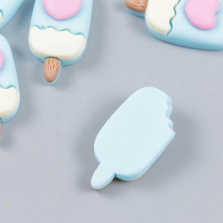 Decor for creativity plastic "Eskimo with heart" 3x1.5 cm-1