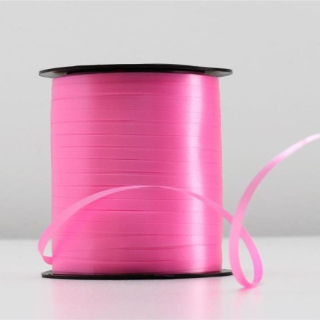 The packaging tape is simple, pink, 0.5 cm x 225 m-1
