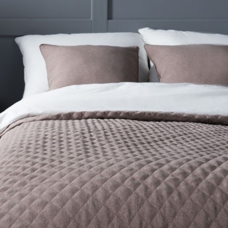 Kaspian set: covering 160 x 220 cm, pillowcase 40 x 40 cm - 2 pcs, cappuccino color-2