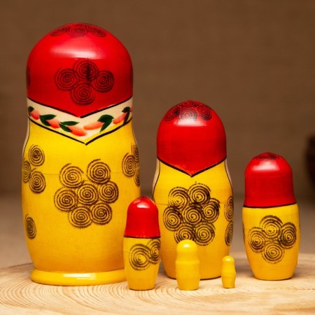 Nesting doll "Nina", red scarf, 6 puppet, 12-14 cm-1