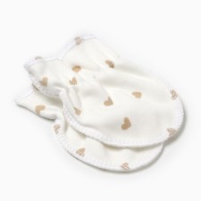 Baby scratches, beige color/hearts, 0-3 months