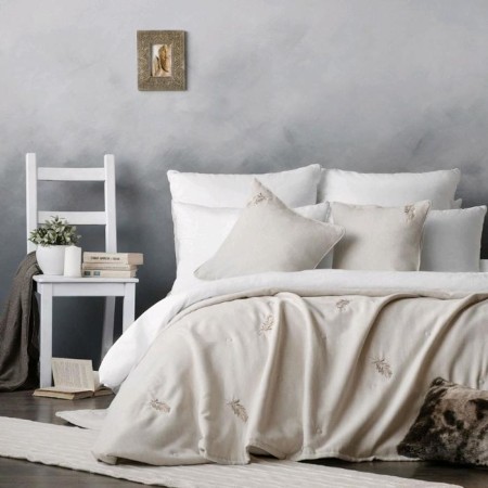 Set "MIKA": a bedspread 160 x 220 cm, pillowcases 40 x 40 cm - 2 pcs, beige