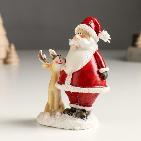 Souvenir Polystone "Grandfather Frost in red caftan and moos" 4x7x11 cm-3