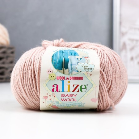 Yarn "Baby Wool" 40% wool, 40% acrylic, 20% bamboo 175m/50g (382)