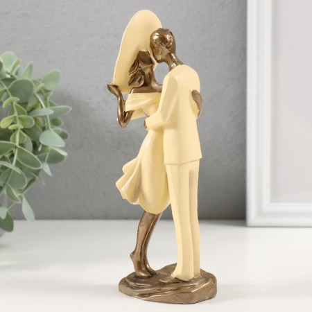 Polystone souvenir "couple in beige. Love" 7.5x5.5x19 cm-1