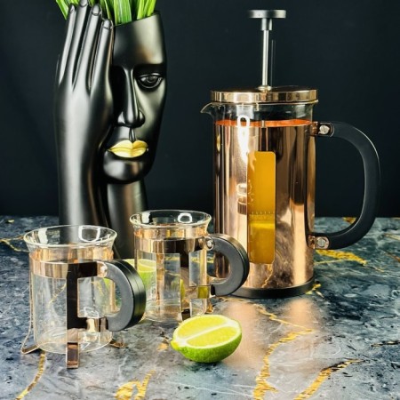 French press and 2 cups Lenardi, 1 l
